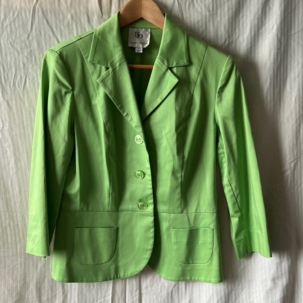 Cute Jacket with 3/4 sleeves